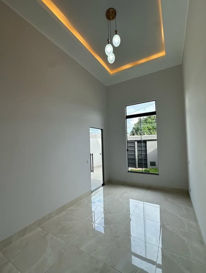 CASA JARDIM CRISTALINO - APARECIDA DE GOIÂNIA